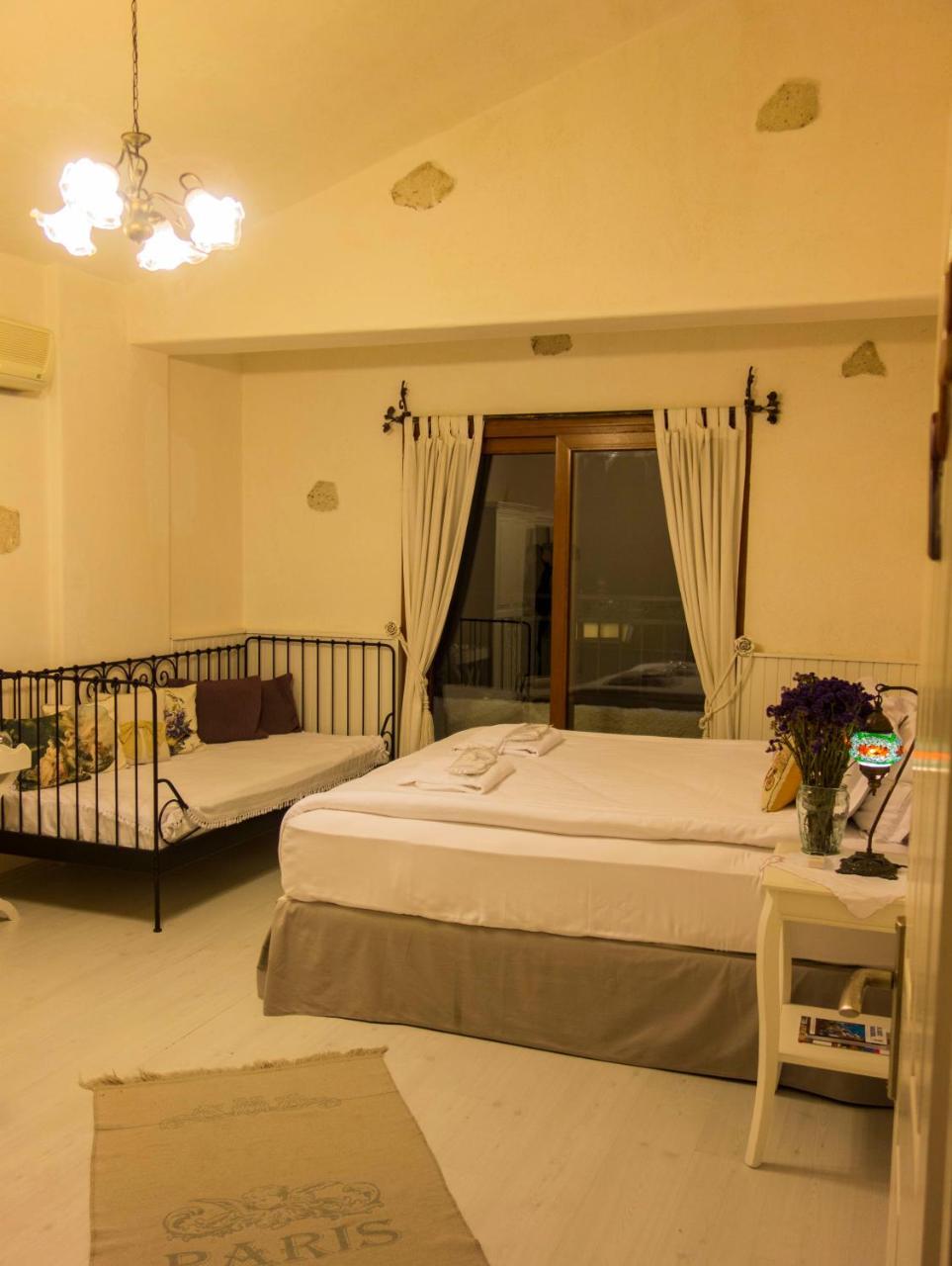 Peri Art Hotel Алакати Екстериор снимка